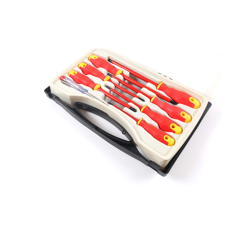 Strumenti essenziali per elettricisti professionisti: l'applicazione e il valore del set di cacciaviti isolati